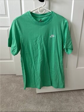 💚4/$30💚 Nike Men’s Mint Green Short Sleeve Logo Tee